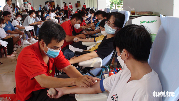 49 lần hiến máu vẫn tươi vui hẹn 'nhiều lần nữa'