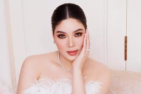 Mỹ phẩm Top White thưởng lớn nhà phân phối quốc tế kinh doanh xuất sắc 