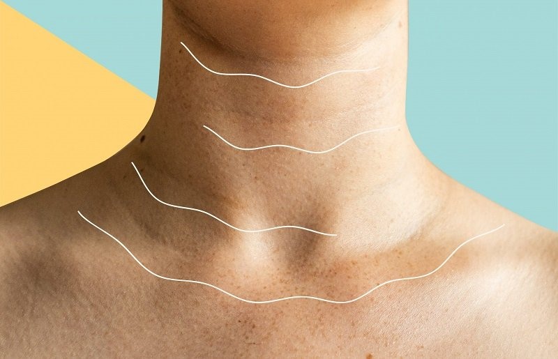 Nguyên nhân và cách khắc phục các nếp nhăn ở cổ phụ nữ
