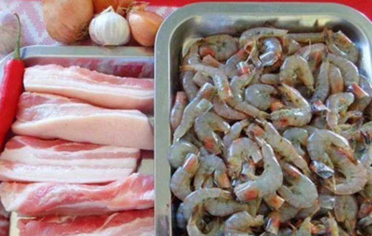 Cách làm tôm rang thịt ngon và bắt cơm cho bữa ăn gia đình