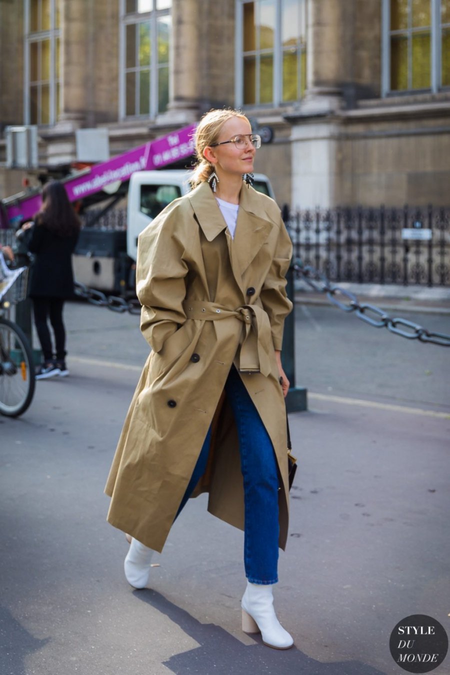 6 mẫu áo trench coat lên ngôi trong mùa lạnh, kiểu nào cũng xịn sò hết nấc