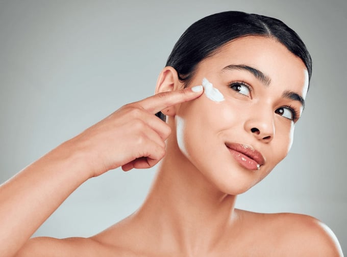 Những điều cần thực hiện trước khi thoa kem chống nắng